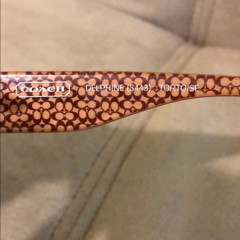 NWOT Authentic Coach Sunglasses 🕶 - Picture 3 of 6